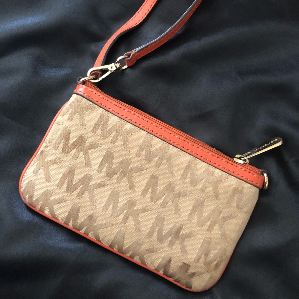 Michael Kors Wristlet